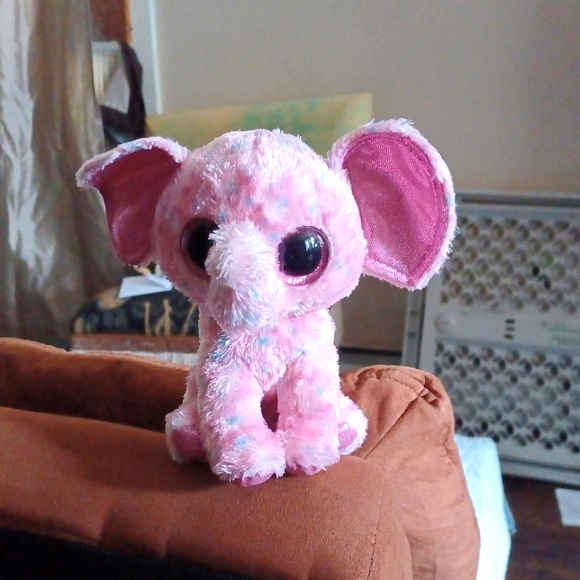 •TY Beanie Boo “Ellie” the Adorable Pink Elephant  big eyes (6 inch) - Picture 2 of 9